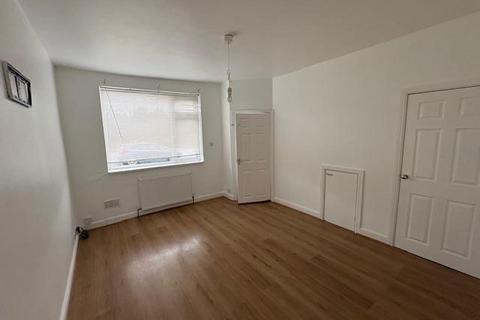 undefined, Hedon Road, Hull