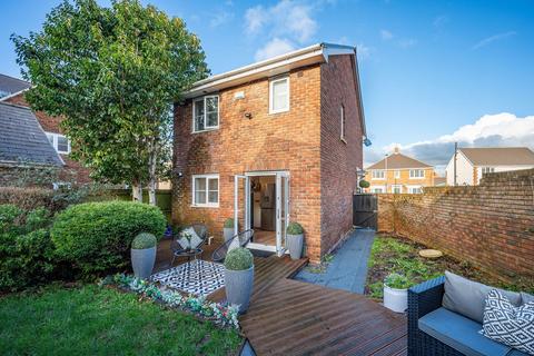 undefined, Crawshay Close, Abergavenny NP7