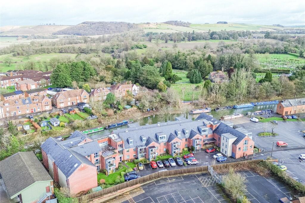 Anstie Court