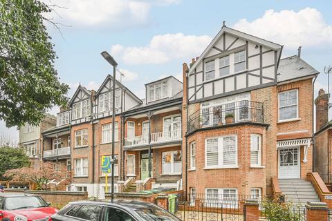 2 bedroom flat for sale, Priory Road, Crouch End, London, N8