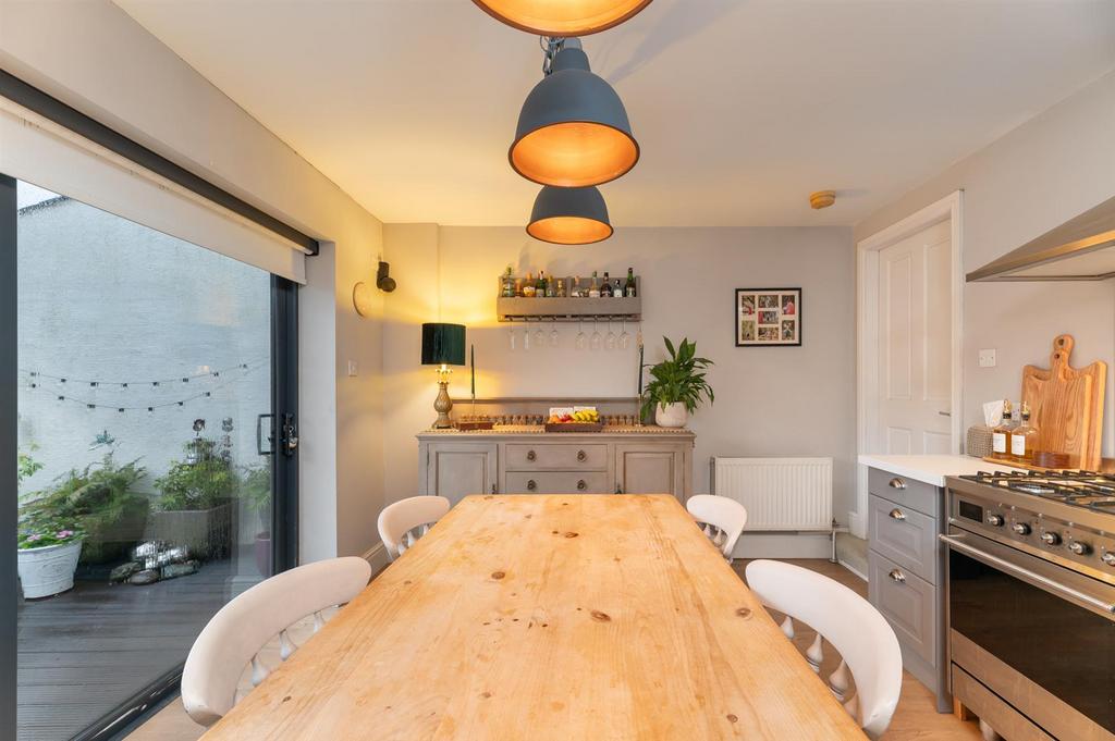 Dining Kitchen