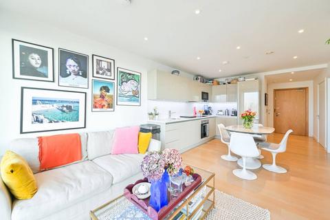 1 bedroom flat for sale, Sayer Street, Elephant and Castle, London, SE17