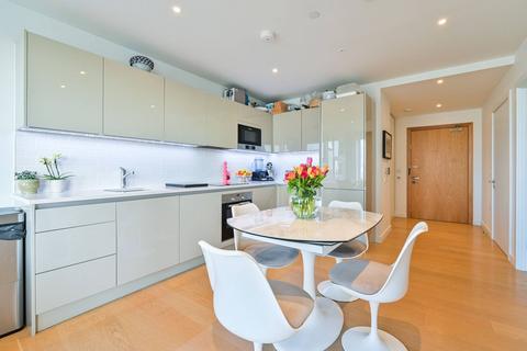 1 bedroom flat for sale, Sayer Street, Elephant and Castle, London, SE17