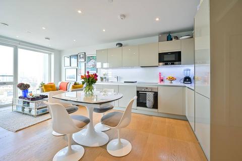 1 bedroom flat for sale, Sayer Street, Elephant and Castle, London, SE17