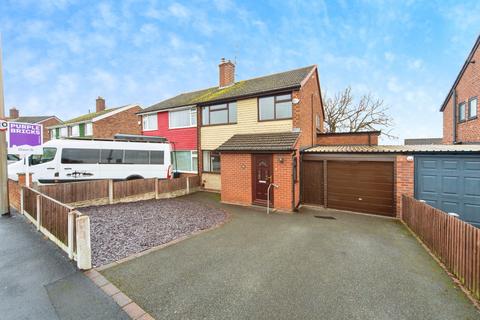 Hillfield Road, Ellesmere Port, CH66
