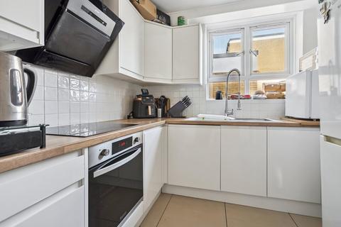 2 bedroom flat for sale, Wellesley Court, IVER SL0
