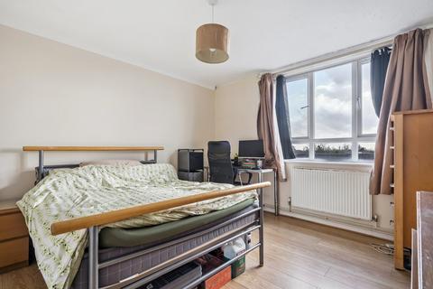 2 bedroom flat for sale, Wellesley Court, IVER SL0
