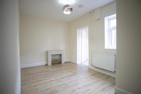 undefined, 3 Bed House To Let on Wilbraham Street, Preston