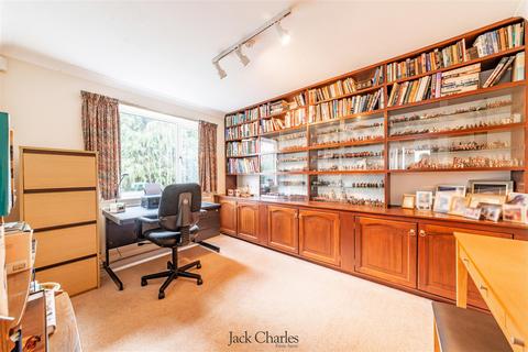 4 bedroom detached house for sale, Henwoods Crescent, Pembury, Tunbridge Wells