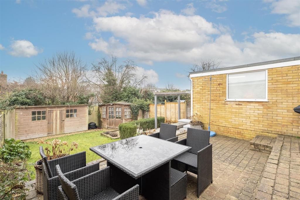 20-dacre-crescent-11.jpg