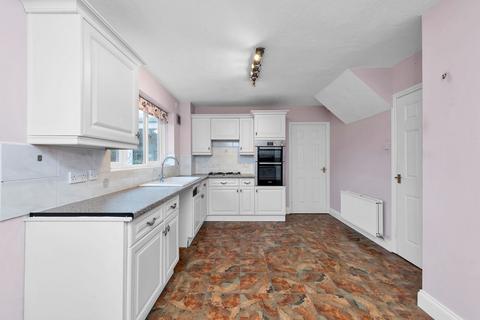 4 bedroom detached house for sale, Elm Way, Royston SG8