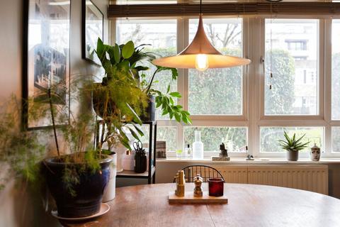 3 bedroom maisonette for sale, Clearbrook Way, London, E1