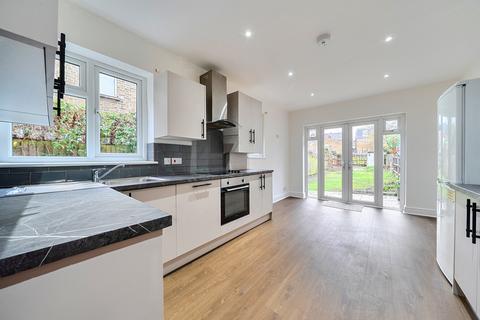undefined, Elmers End Road, Penge, SE20