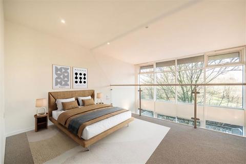 undefined, Palmers Road, London E2