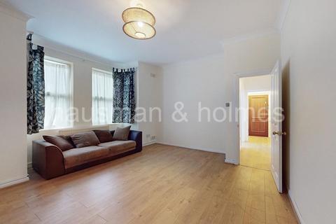 2 bedroom flat for sale, Crewys Road, NW2
