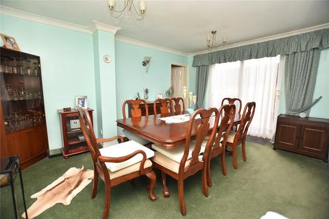 undefined, Farnham Croft, Leeds, West Yorkshire