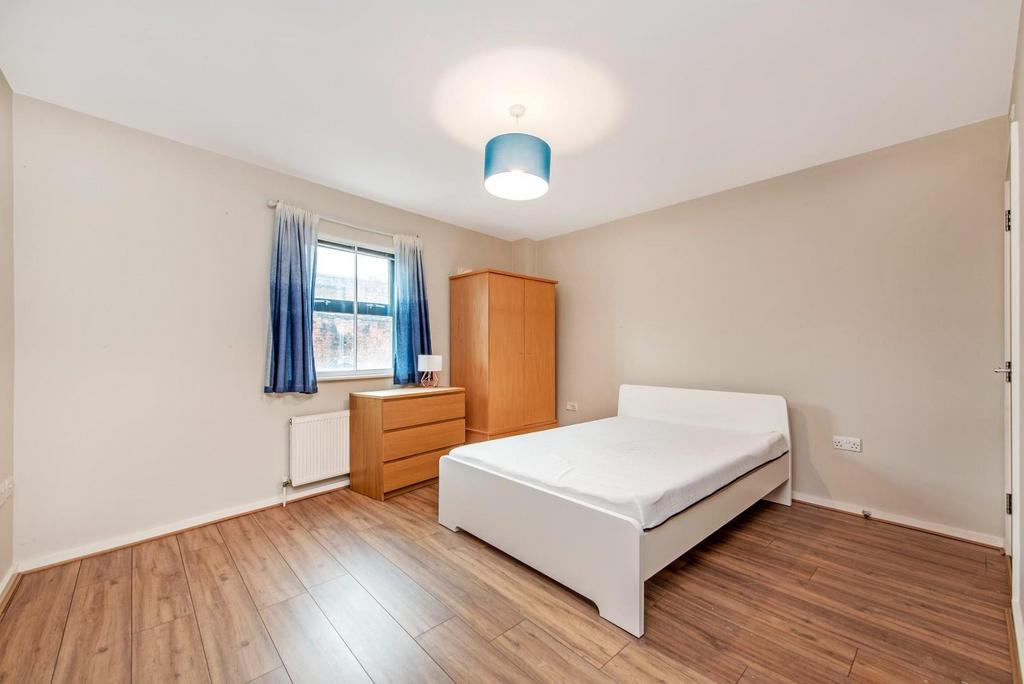 30620 hunters flat 3   10 quaker street 11 lo.jpg