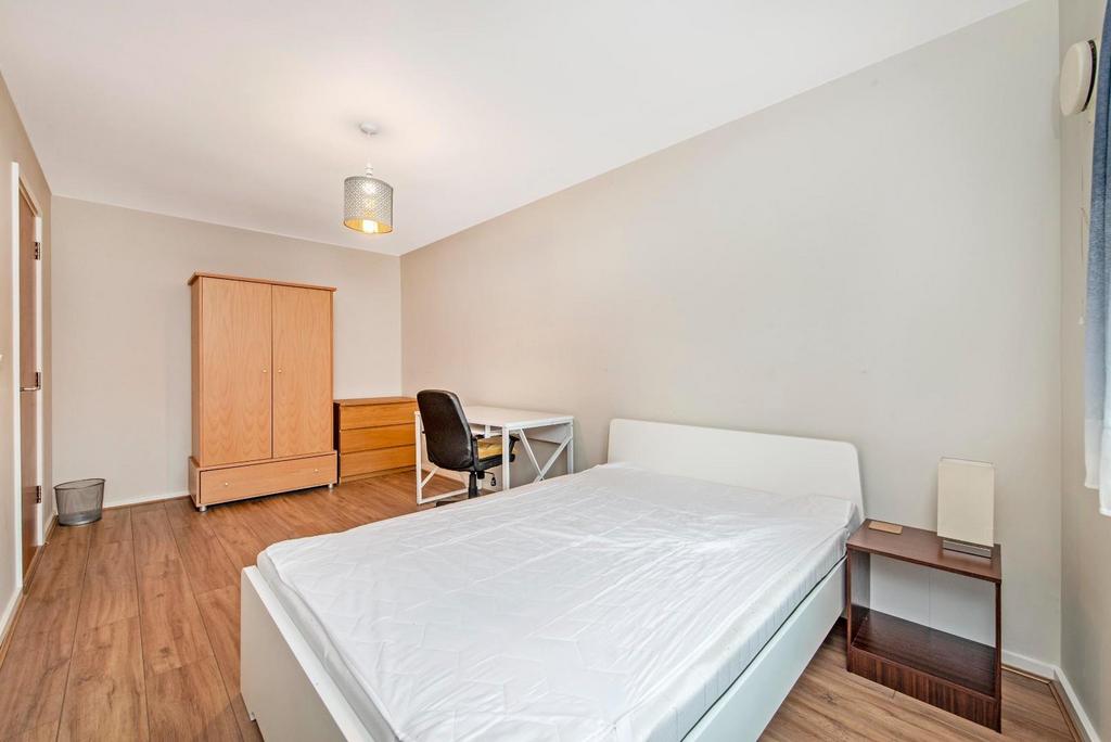 30620 hunters flat 3   10 quaker street 6 lo.jpg