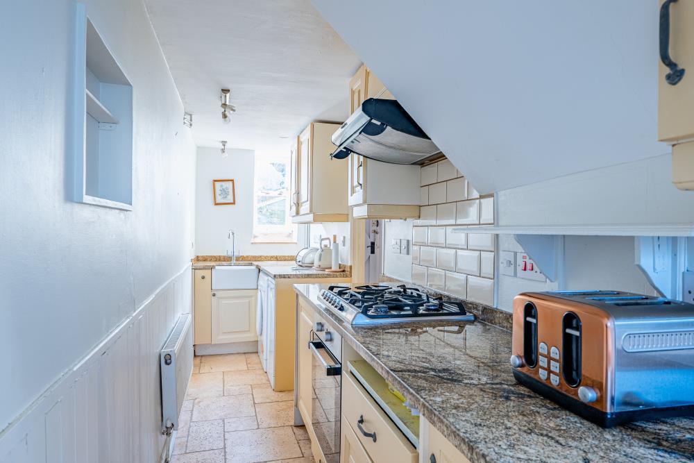 Kitchen II.jpg