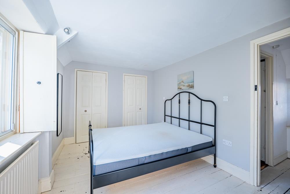 Bedroom One II.jpg