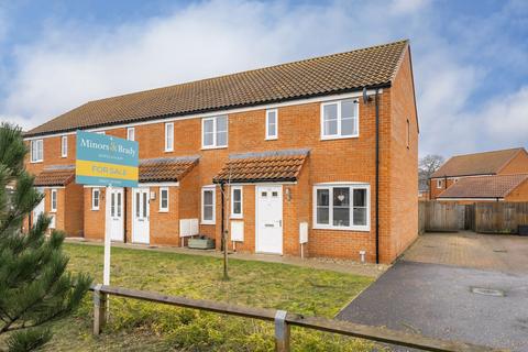 3 bedroom terraced house for sale, Overstrand Way, Sprowston