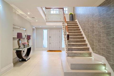 undefined, Prowse Avenue, Bushey WD23