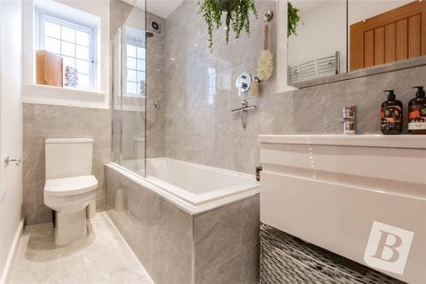 2 bedroom end of terrace house for sale, Gay Gardens, Dagenham, Barking And Dagenham, RM10