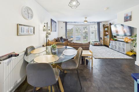 3 bedroom terraced house for sale, Eight Acre Drive, Paignton