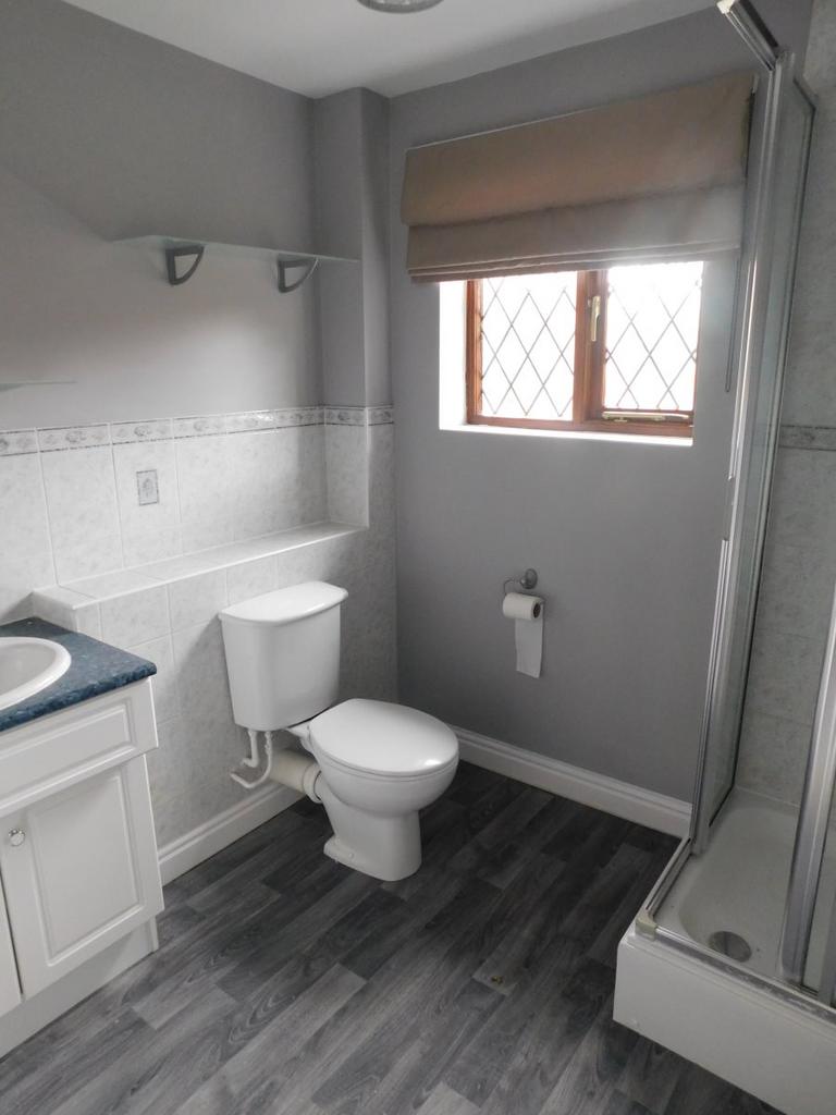 En Suite Shower Room