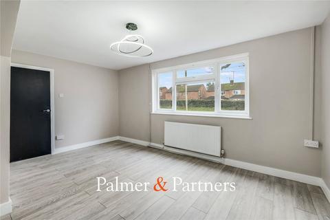 3 bedroom terraced house for sale, Kennet Way, Essex CM1