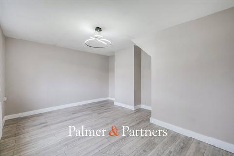 3 bedroom terraced house for sale, Kennet Way, Essex CM1