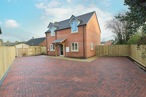 3 bedroom detached house for sale, 117, Shrewsbury Road, Market Drayton, Shropshire, TF9 3DN