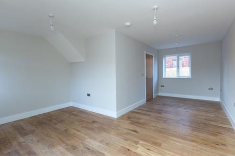 3 bedroom detached house for sale, 117, Shrewsbury Road, Market Drayton, Shropshire, TF9 3DN