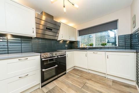 undefined, Gregory Drive, Kirkburton, HD8