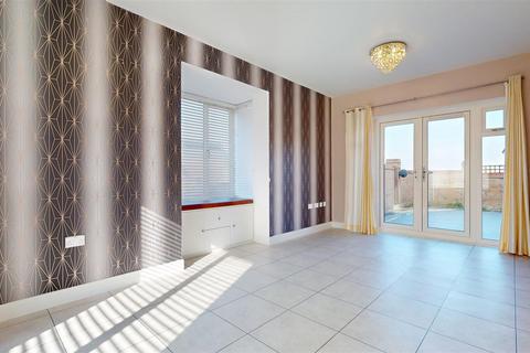 undefined, Longhorn Drive, Milton Keynes MK8