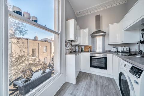1 bedroom apartment for sale, Portland Street, Gloucestershire GL52