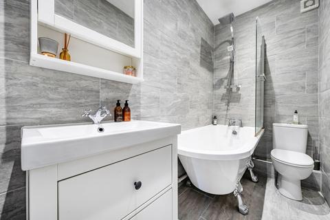 1 bedroom apartment for sale, Portland Street, Gloucestershire GL52
