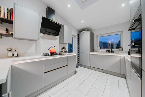 3 bedroom end of terrace house for sale, Southport Road, Lydiate, L31