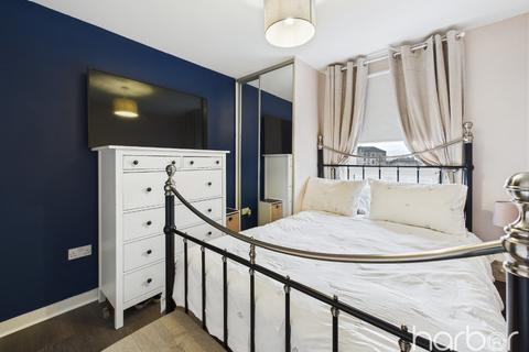 undefined, Springfield Gardens, Parkhead, Glasgow, G31 4HS