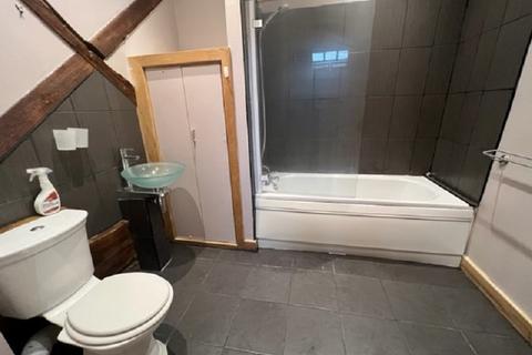 undefined, Independent Chapel, High Street , Heckmondwike, West Yorkshire. WF16 0PW