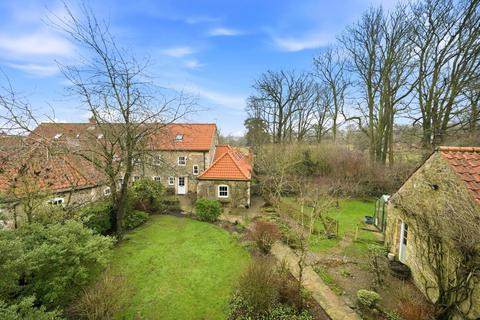 4 bedroom end of terrace house for sale, Parklands, Studley Roger, Ripon, HG4