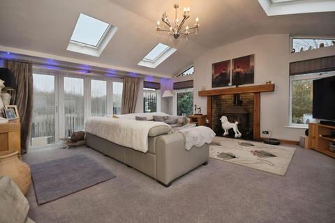 undefined, Marshfield Grove, Staveley, Chesterfield, S43 3QD