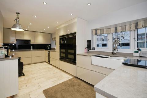 undefined, Marshfield Grove, Staveley, Chesterfield, S43 3QD