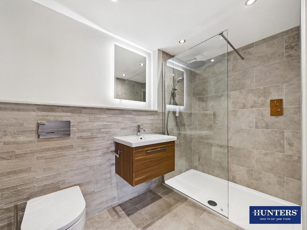 Bedroom One - En-Suite