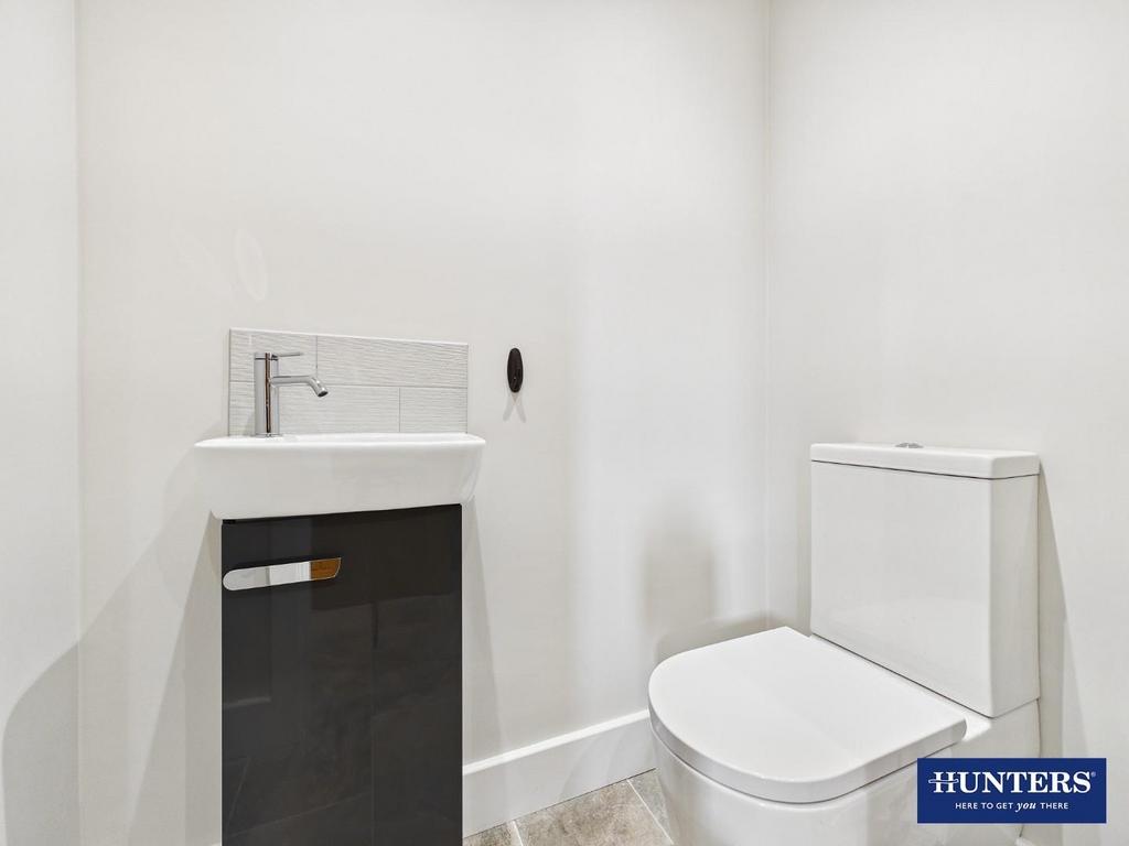 WC/Cloakroom