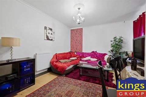 1 bedroom flat for sale, Chingford Road, London