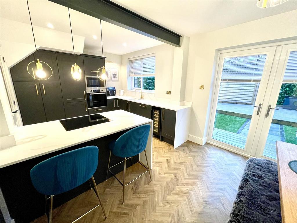 Kitchen / Diner