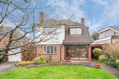 undefined, Chiltern Avenue, Bushey, WD23