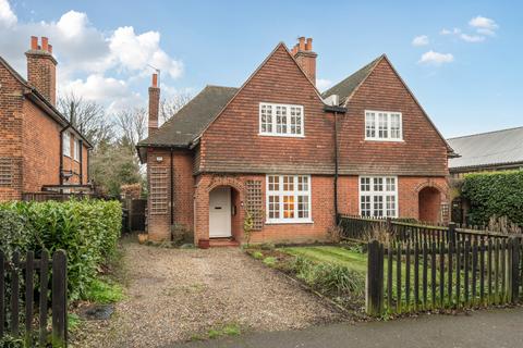 Beaverwood Road, Chislehurst, Kent, BR7