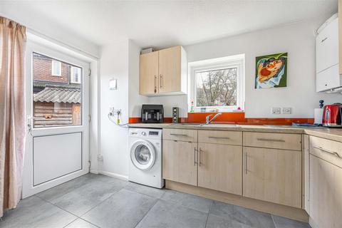 undefined, Hamilton Road, Reading